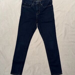 Levi's 311 Women's Dark Blue Shaping Skinny Jeans